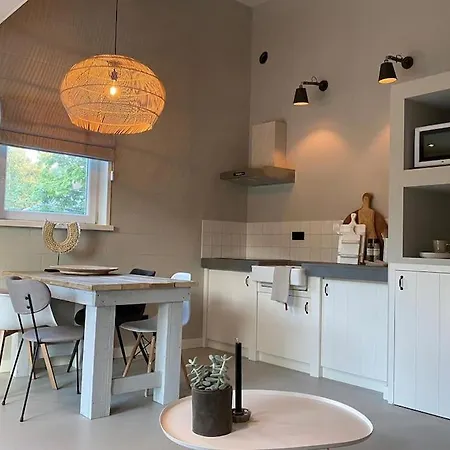 Stijlvol Met Veranda! Tuynloodz A *