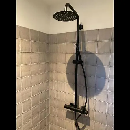 Apartment Stijlvol Met Veranda! Tuynloodz A