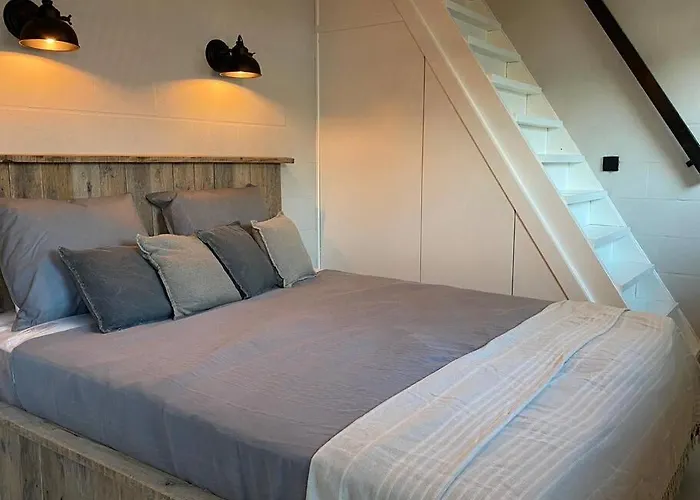 Stijlvol Met Veranda! Tuynloodz A Apartment Beers (North Brabant)